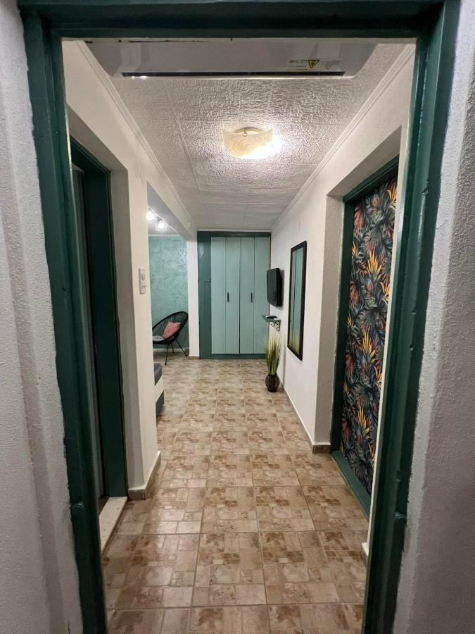 Old House Morinj Apartment Luaran gambar